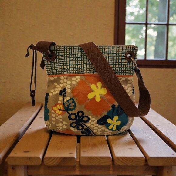 Fossil New Crossbody Bag Messenger Floral Designer Boho Adjustable Wide Strap - Picture 1 of 8